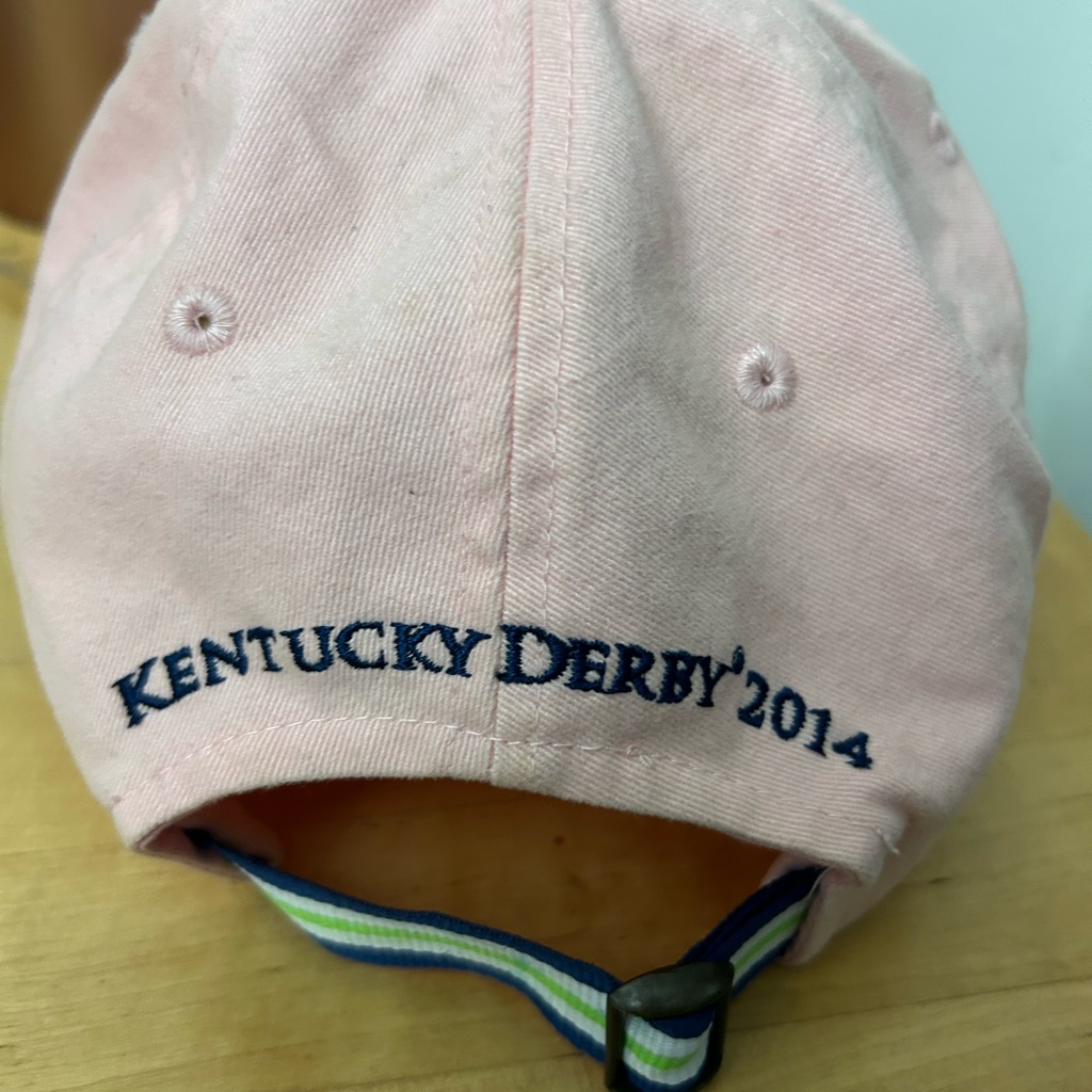 Vineyard Vines Pink Kentucky Derby 2014 Cap Vineyard Vines Pink Kentucky Derby 2014 Cap